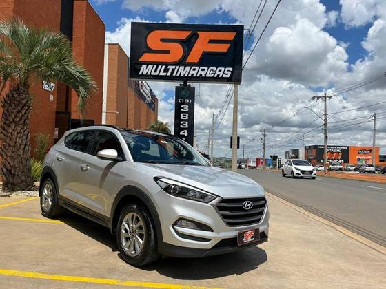 HYUNDAI TUCSON 1.6 16V T-GDI GASOLINA GLS ECOSHIFT HYUNDAI TUCSON 1.6 16V T-GDI GASOLINA GLS ECOSHIFT